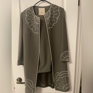 Green suit set